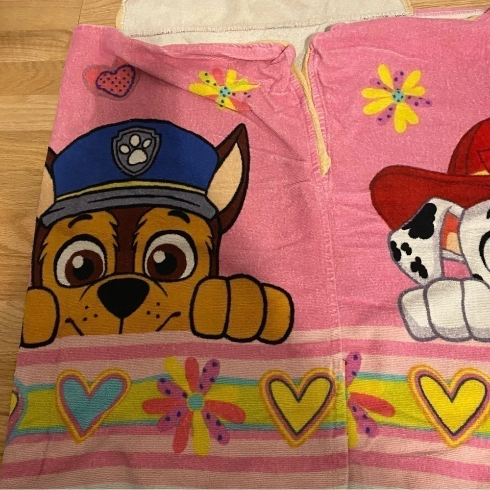 Paw Patrol Hooded Bath Towel Skye Marshall Chase Pink